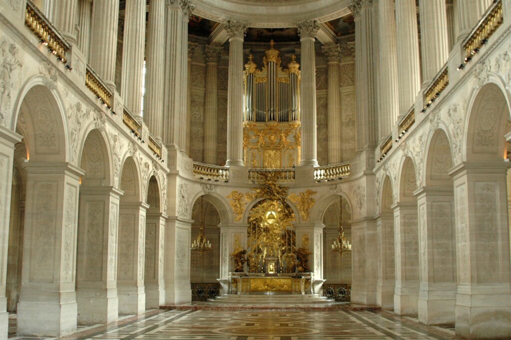 Palácio Versalhes, França;