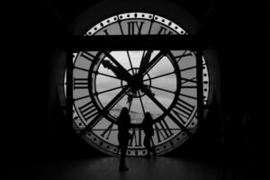 O famoso relógio do Museu d'Orsay em Paris