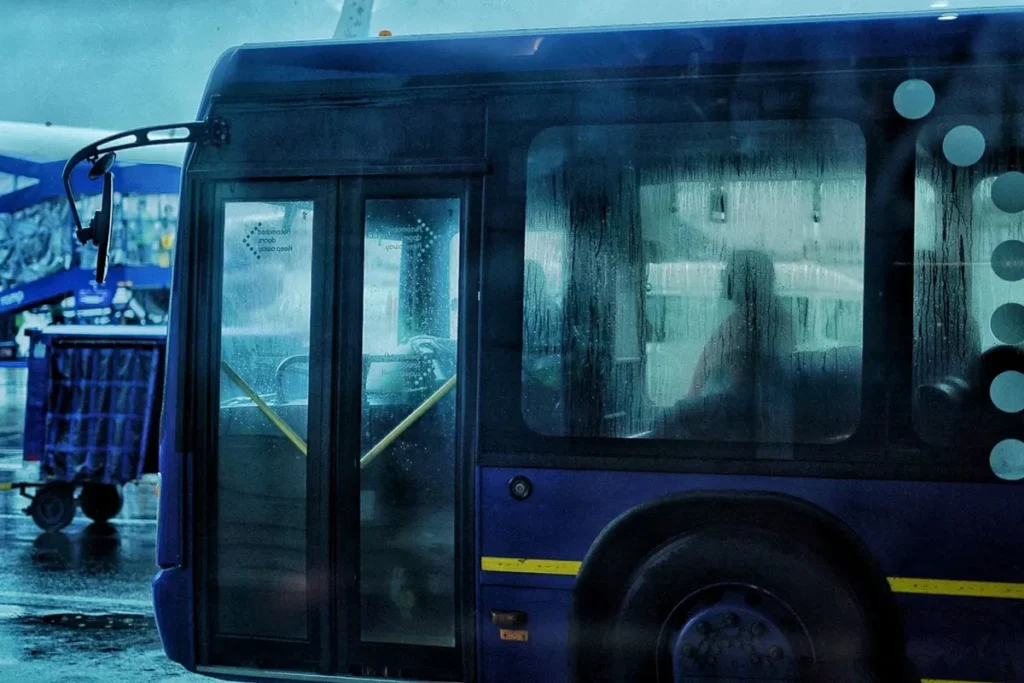 Aeroporto de Beauvais a Paris: transfer sem perrengue 3 Ônibus para transfer de aeroporto