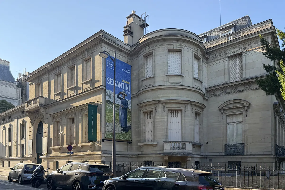 Musée Marmottan Monet: obras, horários e como visitar 1 Fachada do Musée Marmottan Monet em Paris