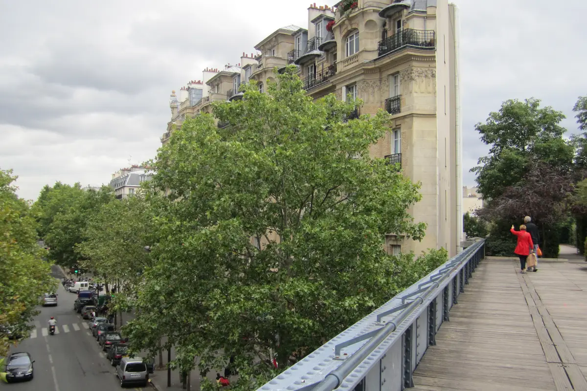 Promenade Plantée: 4,5 km de jardim sobre os trilhos 1 Trecho elevado da Promenade Plantée em Paris